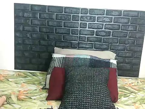 clover cams1874 online show from May 2026 05:07:01 PM