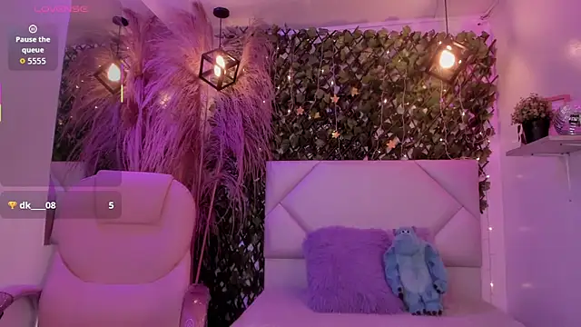 Abby Piink online show from January 2026 05:44:01 AM