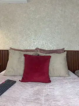 alisonnwalker2025 online show from April 2026 01:16:01 PM