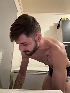 Hugo34bg online show from March 2026 12:27:02 AM