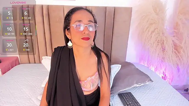 jashh  online show from November 2025 06:40:01 PM