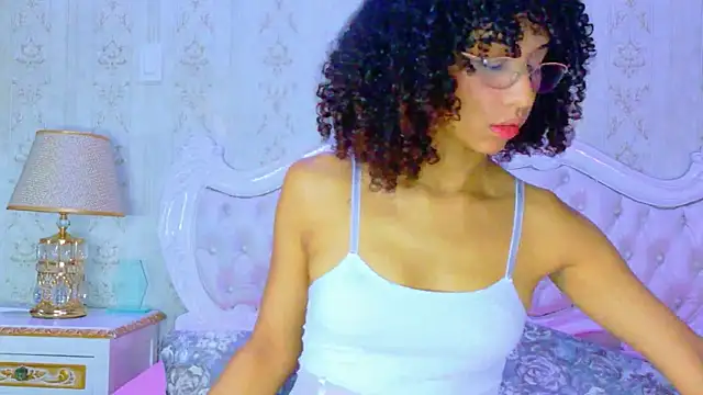 CamilaJohnston online show from July 2026 12:55:01 PM