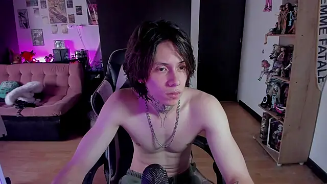 xIce Boy online show from May 2026 08:36:02 PM