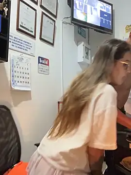 Snapshot of Lola_Terry chatting on March 2025 05:27:02 AM Lola Terry online show from March 2025 05:27:02 AM