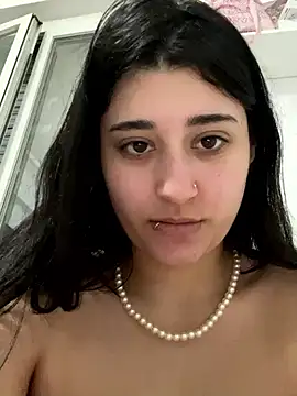 Snapshot of SashaLuss_ chatting on March 2025 06:44:02 PM SashaLuss online show from March 2025 06:44:02 PM