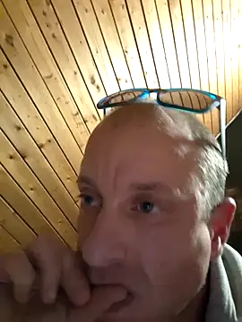 svenpfeifer online show from March 2025 02:29:02 AM