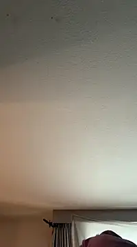 2brokegirlz online show from March 2025 04:07:02 PM