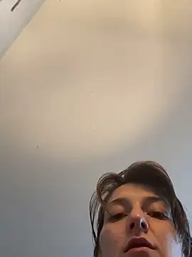 2brokegirlz online show from March 2025 09:38:02 PM