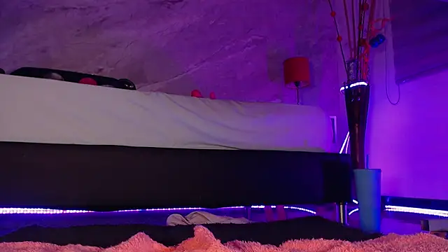 catmolly  online show from December 2024 11:06:02 PM