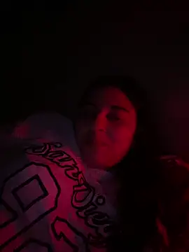 Snapshot of Veramaia chatting on March 2026 07:37:01 PM Veramaia online show from March 2026 07:37:01 PM