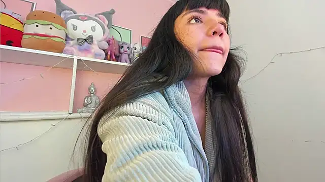 kitty-kryss online show from March 2025 08:17:01 PM