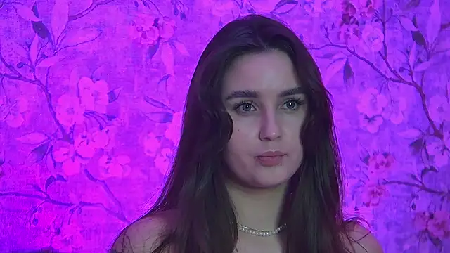 Snapshot of CherryTouss chatting on March 2025 02:45:01 PM CherryTouss online show from March 2025 02:45:01 PM