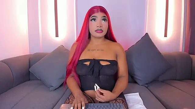 karol white  online show from March 2025 04:03:02 AM