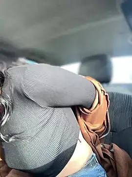 MeganFoxiy online show from March 2026 06:19:01 AM