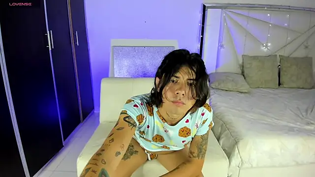 Zion Moore online show from March 2025 01:07:02 PM