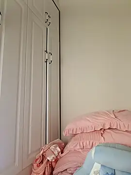 Snapshot of aa520uv chatting on March 2025 02:04:02 PM aa520uv online show from March 2025 02:04:02 PM