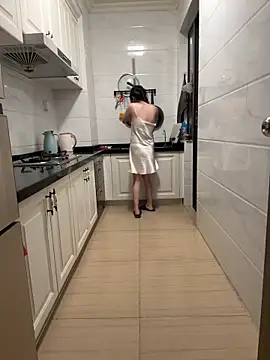 Snapshot of aa520uv chatting on October 2025 02:23:02 PM aa520uv online show from October 2025 02:23:02 PM