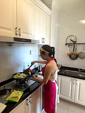 Snapshot of aa520uv chatting on October 2025 03:26:01 AM aa520uv online show from October 2025 03:26:01 AM