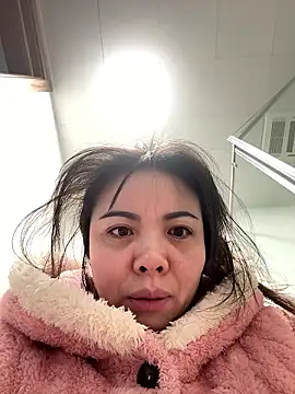 Snapshot of aa520uv chatting on January 2026 01:08:02 AM aa520uv online show from January 2026 01:08:02 AM