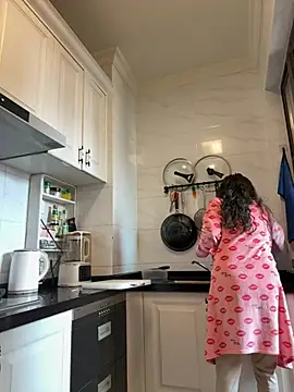 Snapshot of aa520uv chatting on January 2026 02:27:02 AM aa520uv online show from January 2026 02:27:02 AM