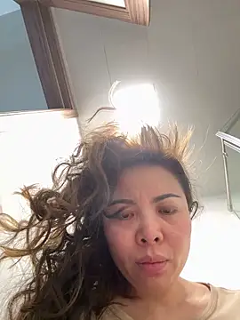 Snapshot of aa520uv chatting on February 2026 02:34:02 AM aa520uv online show from February 2026 02:34:02 AM