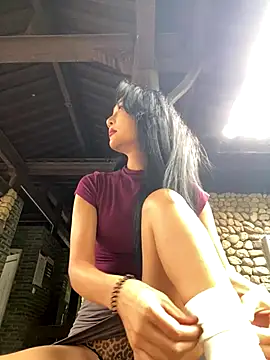 Snapshot of linger-23 chatting on September 2025 07:44:02 AM linger-23 online show from September 2025 07:44:02 AM