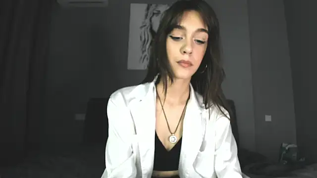 Elli Lourence online show from March 2025 01:54:02 AM