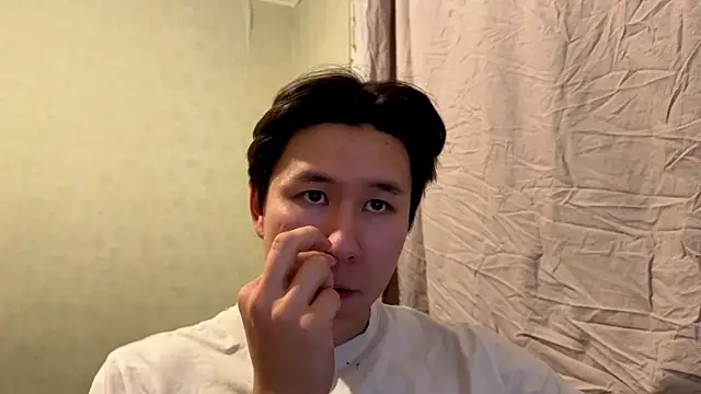 Snapshot of aliktasty chatting on December 2025 06:36:02 PM aliktasty online show from December 2025 06:36:02 PM