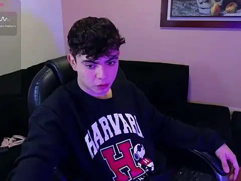 Snapshot of lukeboyce33 chatting on February 2026 11:32:02 PM lukeboyce33 online show from February 2026 11:32:02 PM