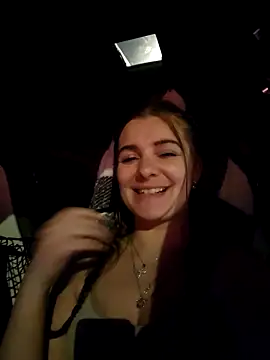 Snapshot of Amesthyst_destiny chatting on November 2025 05:12:01 PM Amesthyst destiny online show from November 2025 05:12:01 PM