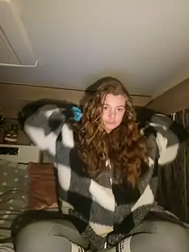 Snapshot of Amesthyst_destiny chatting on November 2025 01:38:01 AM Amesthyst destiny online show from November 2025 01:38:01 AM