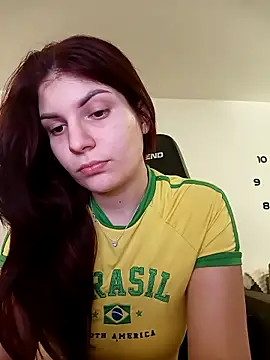 MeCherryy online show from December 2025 08:04:02 PM