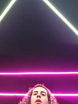 Sairy  online show from February 2026 09:32:01 PM