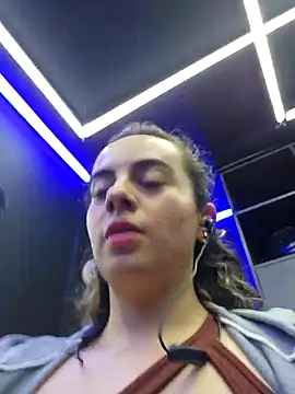 Snapshot of Sairy_ chatting on April 2026 06:10:01 PM Sairy online show from April 2026 06:10:01 PM