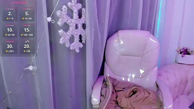 Snapshot of Pretty_Johnson_ chatting on December 2025 11:36:02 AM Pretty Johnson online show from December 2025 11:36:02 AM