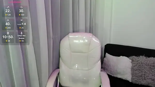 Snapshot of Pretty_Johnson_ chatting on February 2026 11:32:01 AM Pretty Johnson online show from February 2026 11:32:01 AM