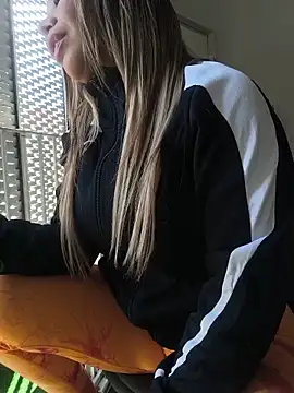 Alyssa 76 online show from May 2026 01:51:02 PM