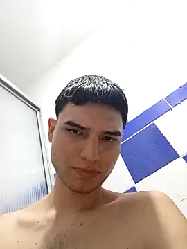 Snapshot of Saul_yei chatting on December 2025 09:32:02 PM Saul yei online show from December 2025 09:32:02 PM