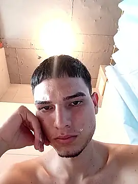 Snapshot of Saul_yei chatting on January 2026 08:33:01 PM Saul yei online show from January 2026 08:33:01 PM