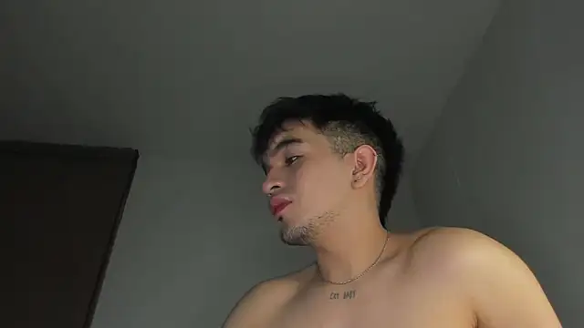 Snapshot of cmzo_ chatting on November 2025 03:39:02 AM cmzo online show from November 2025 03:39:02 AM