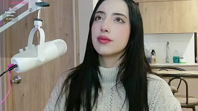 Snapshot of Rebbecawhite_meow chatting on January 2026 09:06:02 PM Rebbecawhite meow online show from January 2026 09:06:02 PM