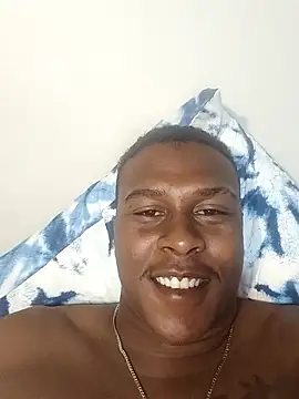 Snapshot of KyleJeff chatting on January 2026 04:38:02 AM KyleJeff online show from January 2026 04:38:02 AM