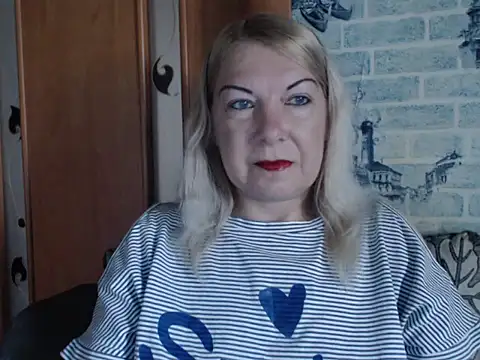 Snapshot of Lillia_Ray chatting on May 2026 07:39:02 AM Lillia Ray online show from May 2026 07:39:02 AM