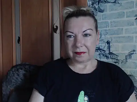 Lillia Ray online show from June 2026 06:18:02 AM