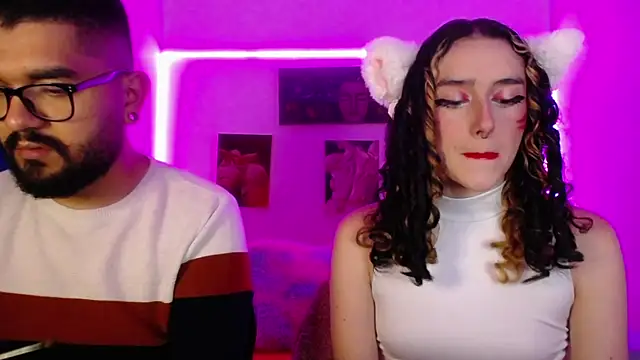 Snapshot of TwinFlamesX chatting on September 2025 06:49:01 AM TwinFlamesX online show from September 2025 06:49:01 AM