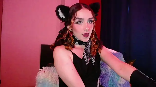 Snapshot of TwinFlamesX chatting on February 2026 10:42:01 PM TwinFlamesX online show from February 2026 10:42:01 PM