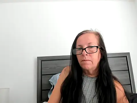 peachgoddess online show from September 2025 03:12:02 PM