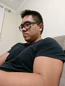 awesometeacher33 online show from March 2025 03:57:02 PM