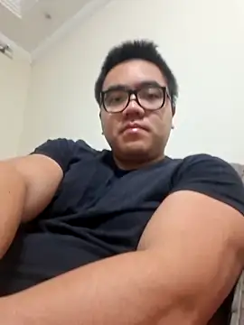 awesometeacher33 online show from May 2026 05:05:01 AM