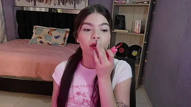 sweet c4ndy online show from January 2026 02:41:02 PM